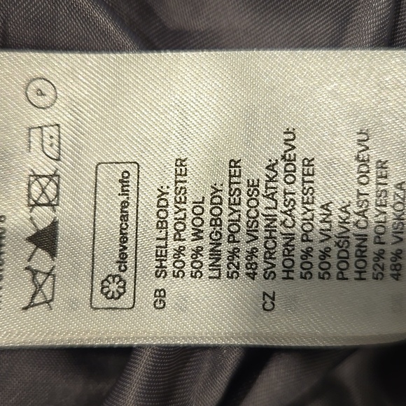 H&M TEXTURED GREY BOUCLE WOOL BLEND LONG COAT. SIZE 6. - Picture 5 of 10